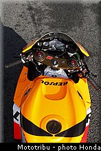 honda_rcv_2008_022.jpg