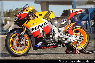 honda_rcv_2009_hrc_001.jpg
