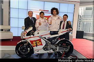 honda_rcv_2011_gresini_01.jpg