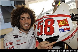honda_rcv_2011_gresini_07.jpg