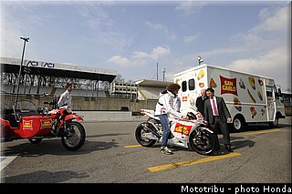 honda_rcv_2011_gresini_10.jpg