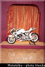 honda_rcv_2011_lcr_5.jpg
