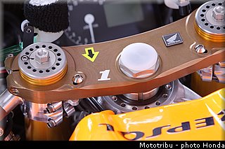 honda_rcv_2012_019.jpg