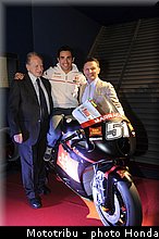 honda_rcv_2012_gresini_2.jpg