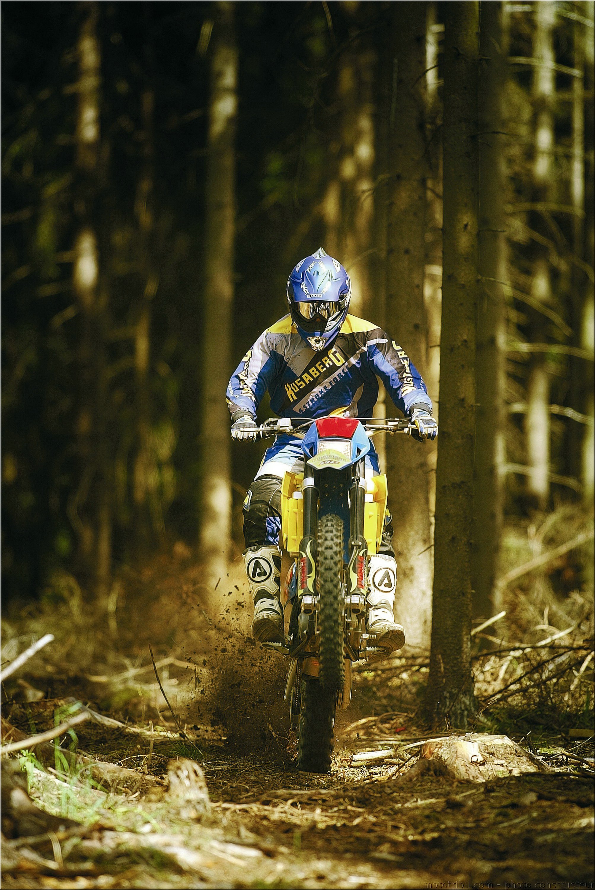 MOTO 
