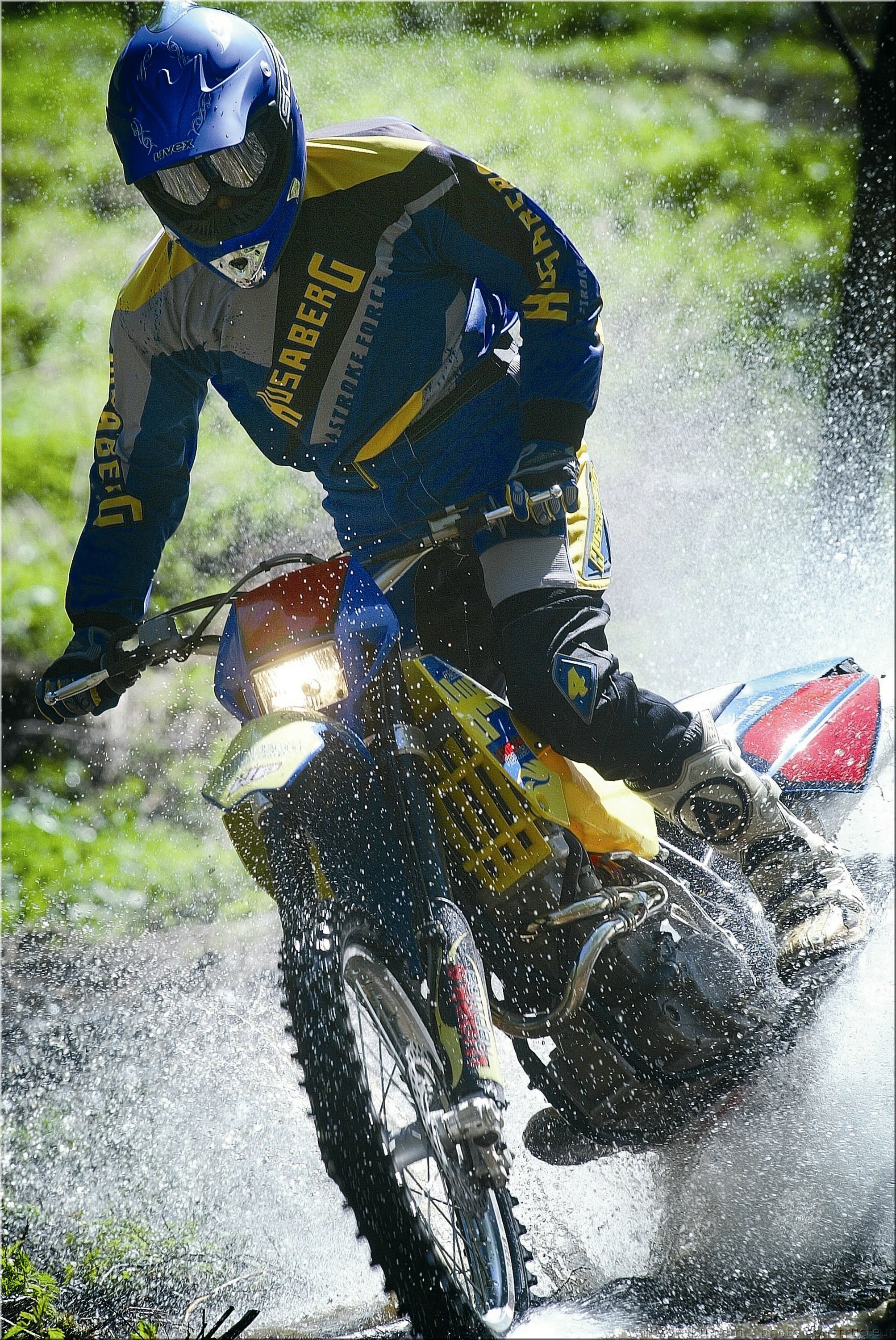 MOTO 
