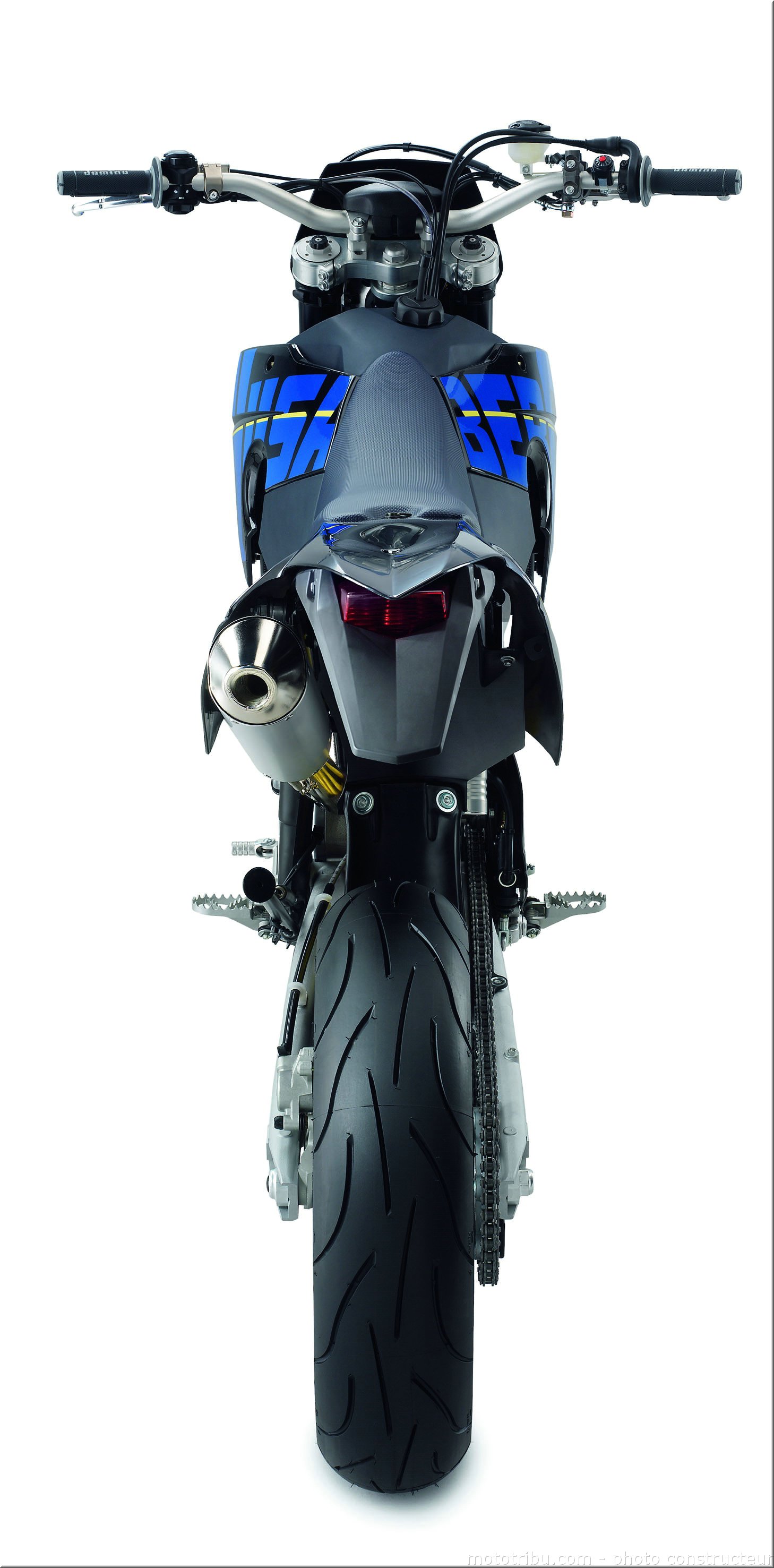 MOTO 