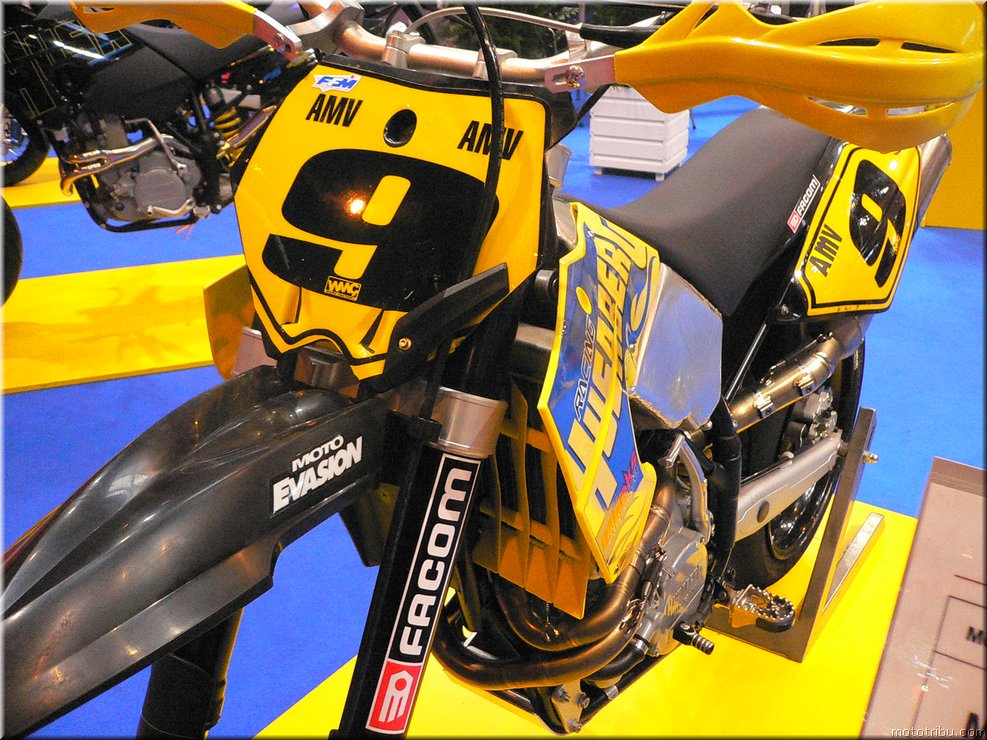 MOTO 