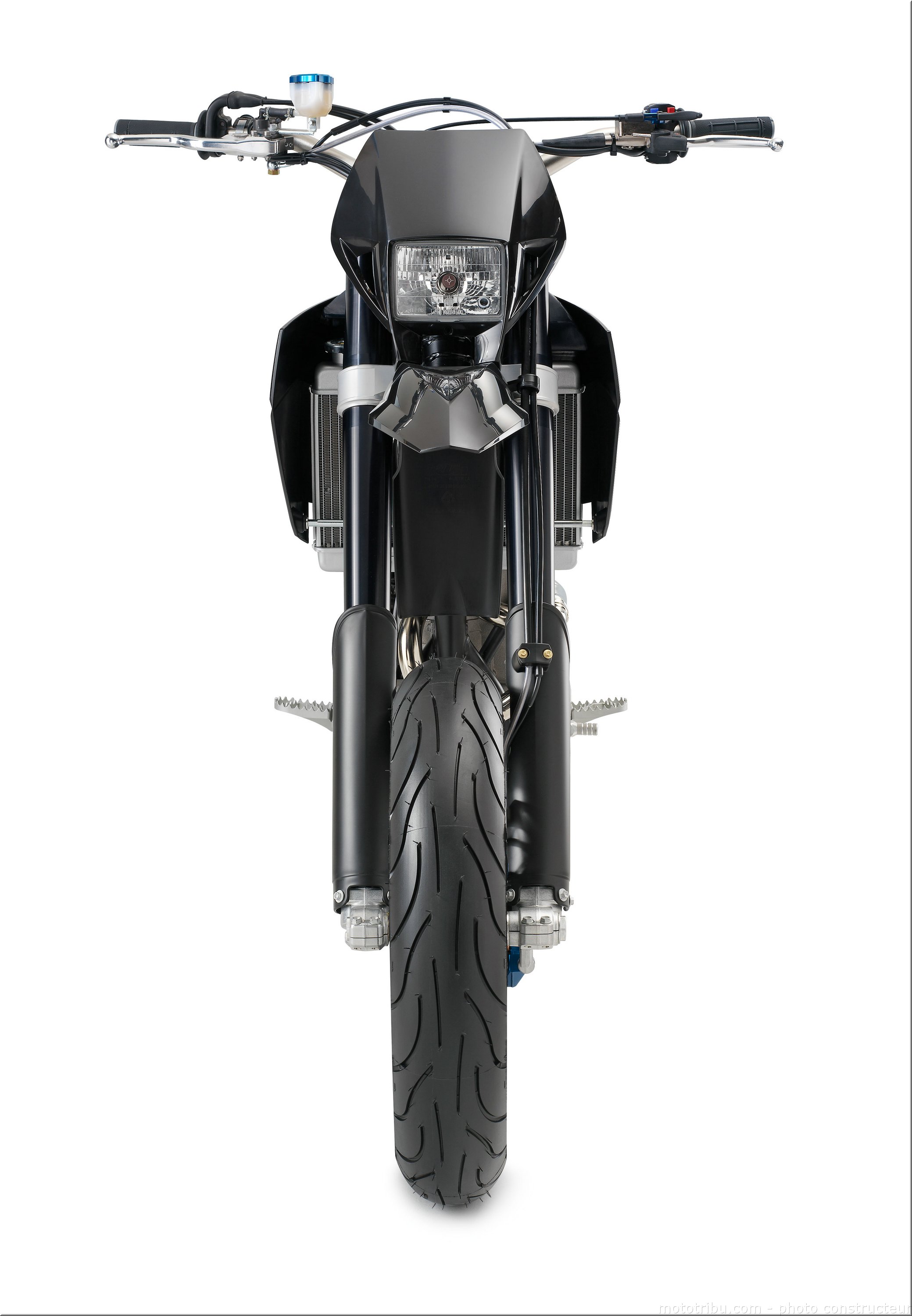 MOTO 