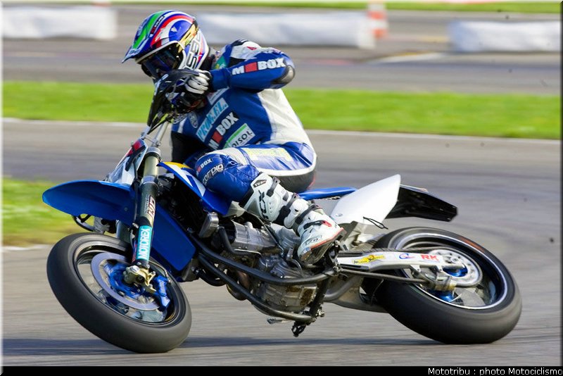 husaberg2009_supermot_002
