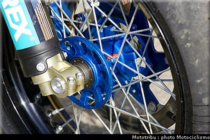 husaberg2009_supermot_013.jpg