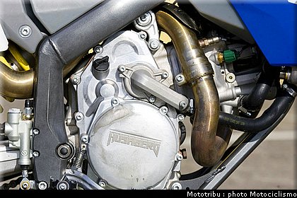husaberg2009_supermot_014.jpg