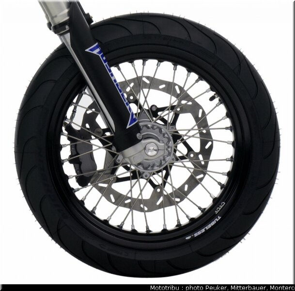 husaberg_fs570_2010_040