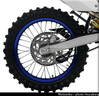 060_husaberg_fx450_2010_010.jpg