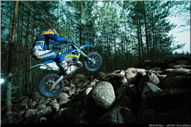 013_husaberg_te_02_2011