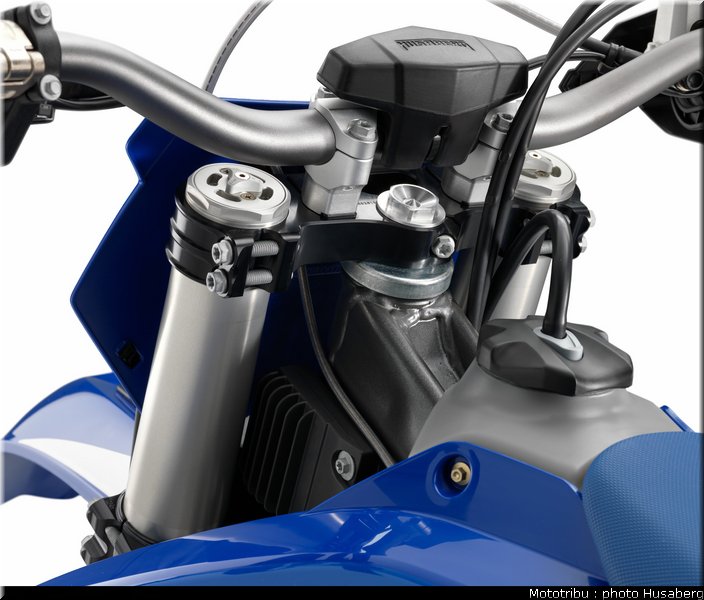 049_husaberg_fx_06_2011