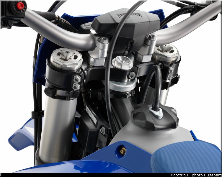 064_husaberg_te_14_2011