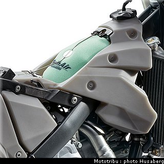 020_husaberg_detail_007_2011.jpg