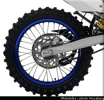 048_husaberg_fx_05_2011.jpg