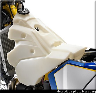 husaberg_2012_te_004.jpg