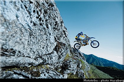 husaberg_2012_te_006.jpg