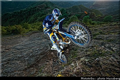 husaberg_2012_te_007.jpg