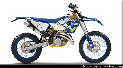 husaberg_2012_te_125_001.jpg