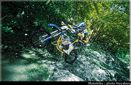 husaberg_2012_te_125_005.jpg