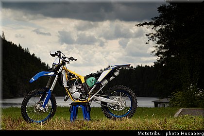 husaberg_2012_te_125_021.jpg