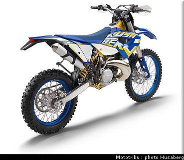 husaberg_2012_te_250_002.jpg
