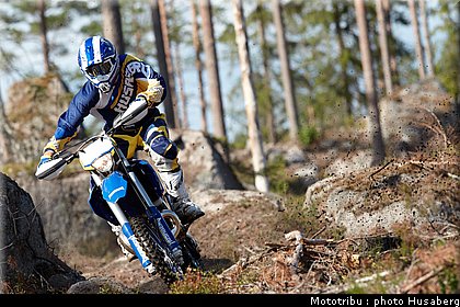 husaberg_2012_te_250_008.jpg