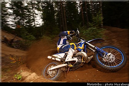 husaberg_2012_te_250_010.jpg