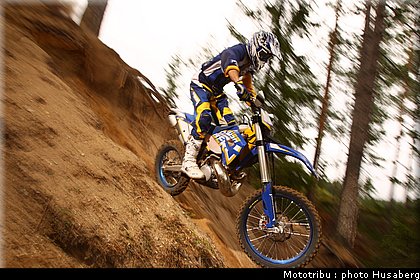 husaberg_2012_te_300_004.jpg