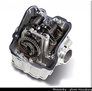 husaberg_2013_fe450_501_002.jpg