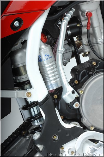 074husqvarna2008-details_09