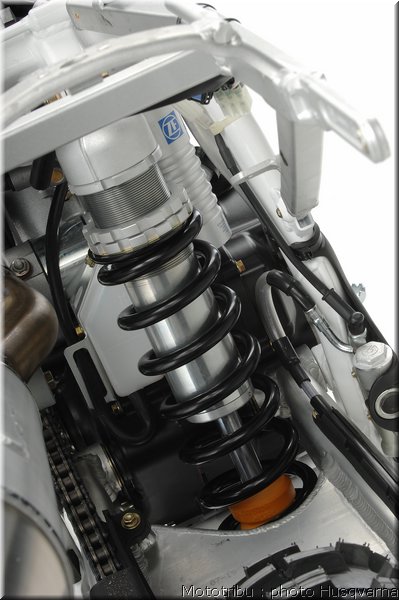 075husqvarna-te450-2008_1