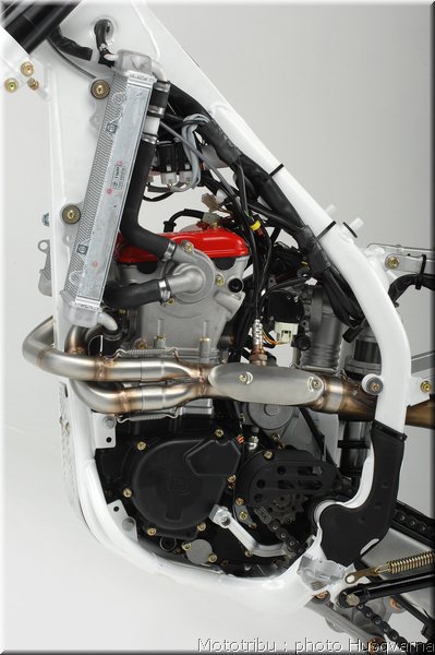 079husqvarna-te450-2008_5