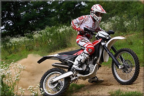 006enduro-action_6.jpg