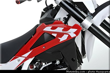 husqvarna_cross_2010_tc250_031.jpg