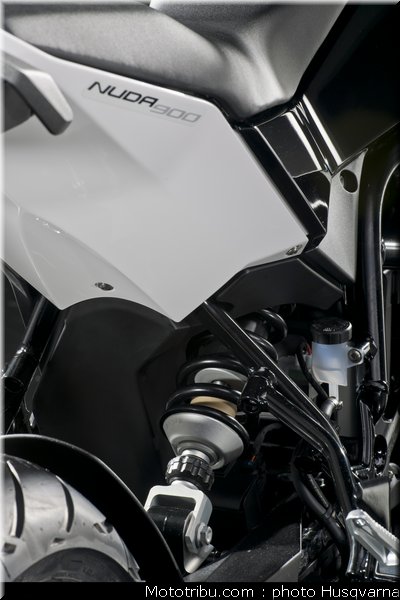 husqvarna_nuda_900_2012_0104