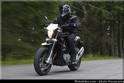 husqvarna_nuda_900_2012_0019.jpg