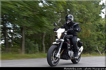husqvarna_nuda_900_2012_0021.jpg