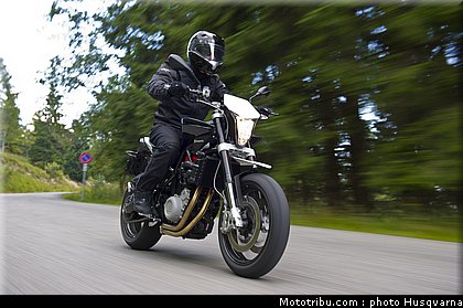 husqvarna_nuda_900_2012_0022.jpg