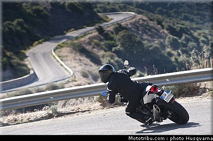 husqvarna_nuda_900_2012_0044.jpg