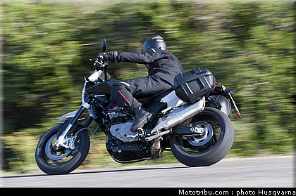 husqvarna_nuda_900_2012_0045.jpg