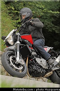 husqvarna_nuda_900_2012_0053.jpg