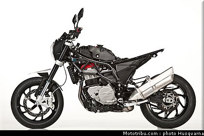husqvarna_nuda_900_2012_0085.jpg