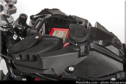 husqvarna_nuda_900_2012_0086.jpg