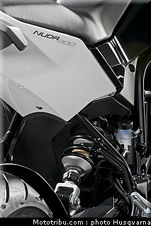 husqvarna_nuda_900_2012_0104.jpg