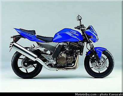 kawasaki_z750_2004_007.jpg